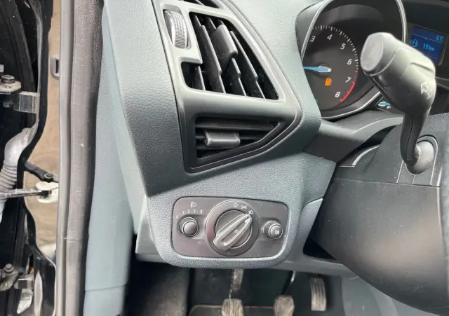 FORD C-MAX 1.6 Ambiente