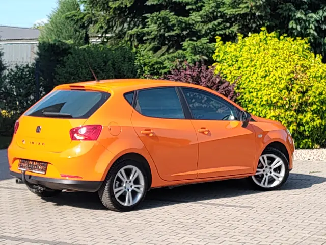 SEAT Ibiza Entry