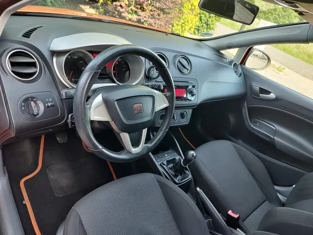 SEAT Ibiza Entry