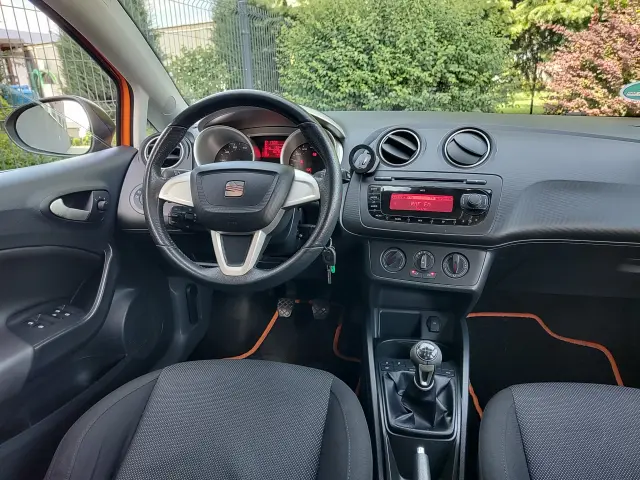 SEAT Ibiza Entry