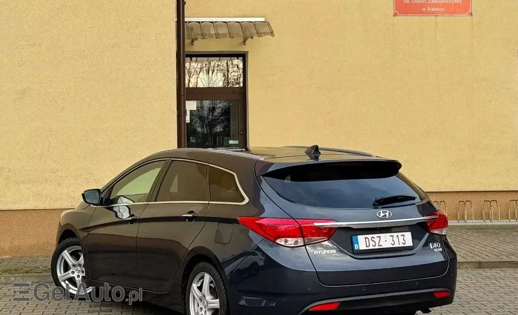 HYUNDAI I40 