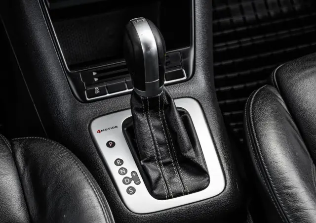 VOLKSWAGEN Tiguan 2.0 TDI DPF 4Motion BlueMotion Technology DSG Cup Track & Style