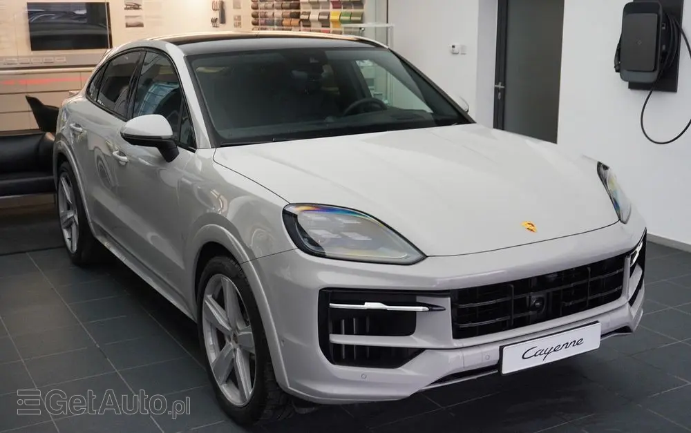 PORSCHE Cayenne Coupe S