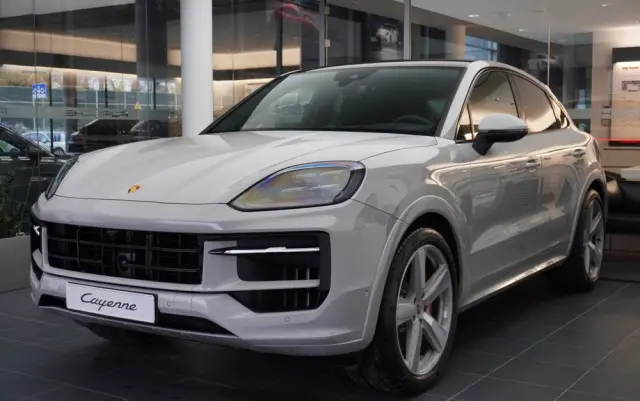 PORSCHE Cayenne Coupe S