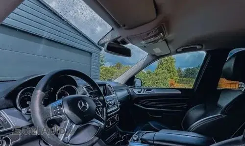 MERCEDES-BENZ ML 