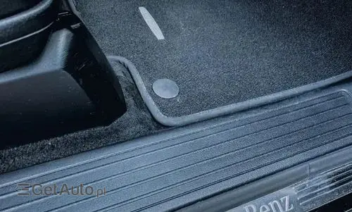 MERCEDES-BENZ ML 