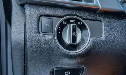 MERCEDES-BENZ ML 