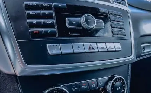 MERCEDES-BENZ ML 