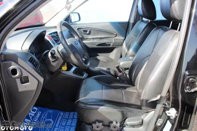 HYUNDAI Tucson 2.0 Active / Style