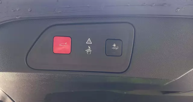 PEUGEOT 3008 2.0 BlueHDi GT S&S EAT6