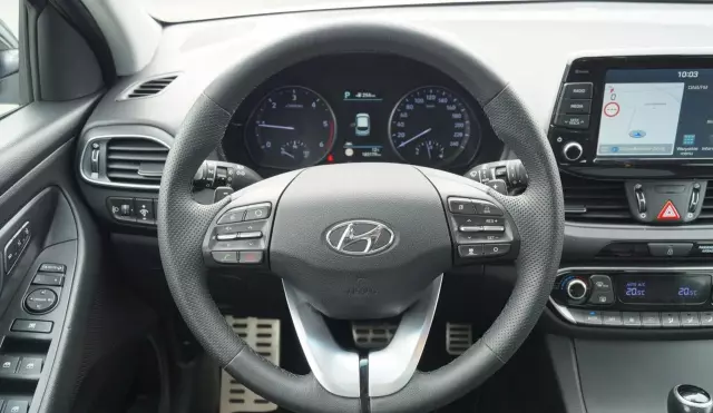 HYUNDAI I30 