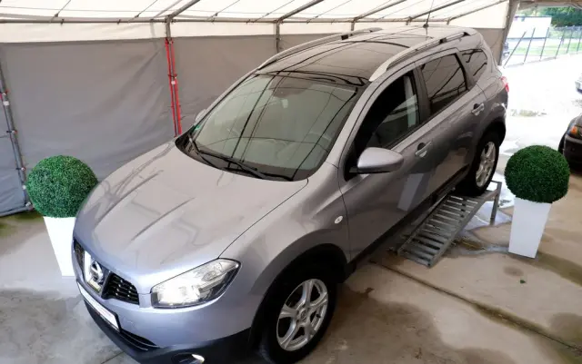 NISSAN Qashqai+2 