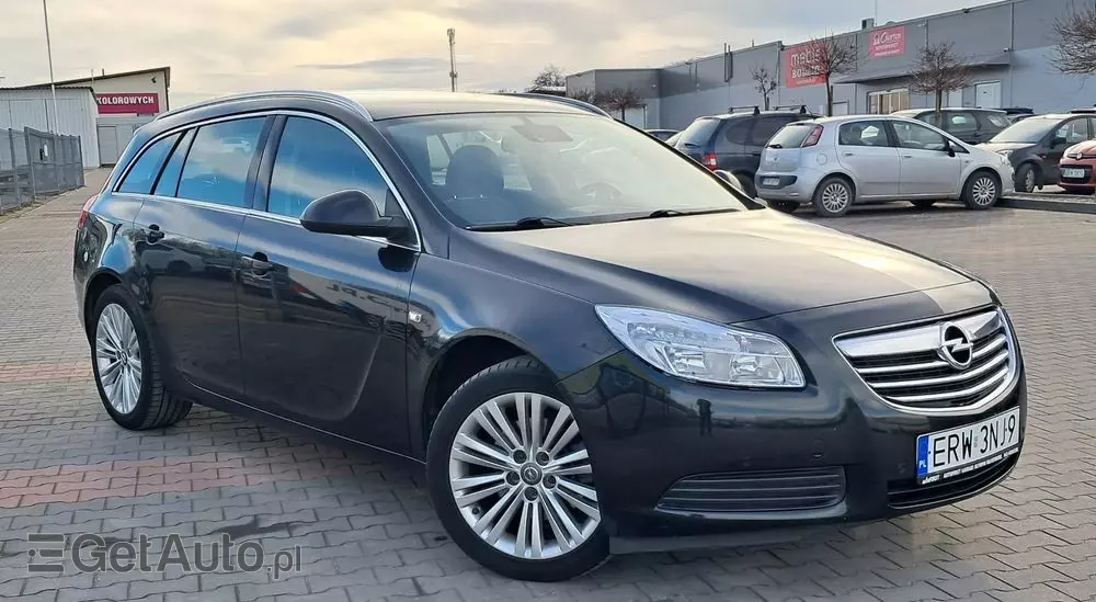 OPEL Insignia 1.6 Turbo Edition