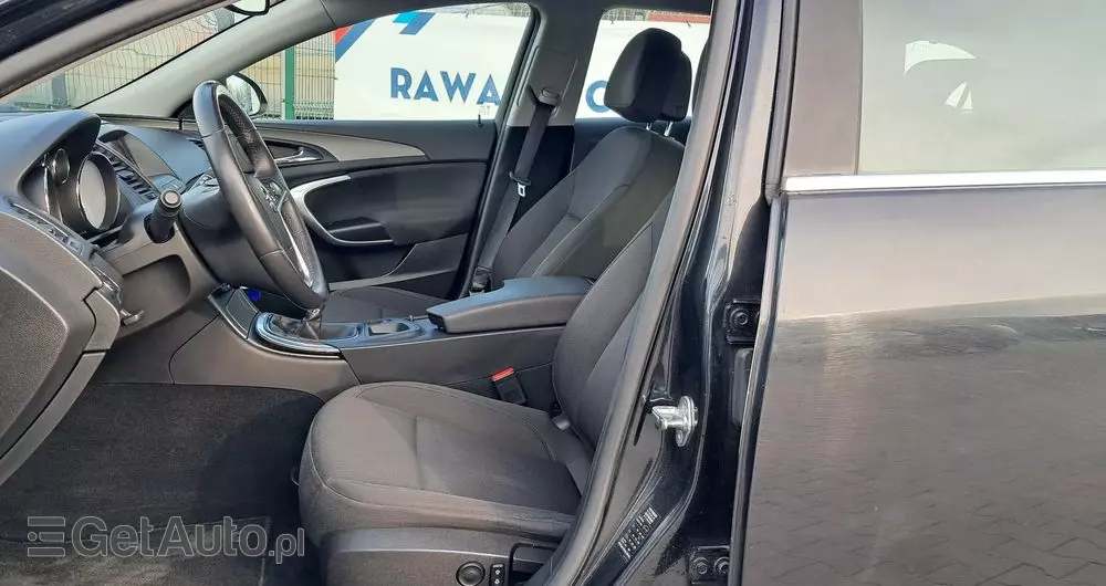 OPEL Insignia 1.6 Turbo Edition