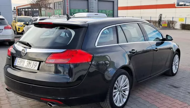 OPEL Insignia 1.6 Turbo Edition
