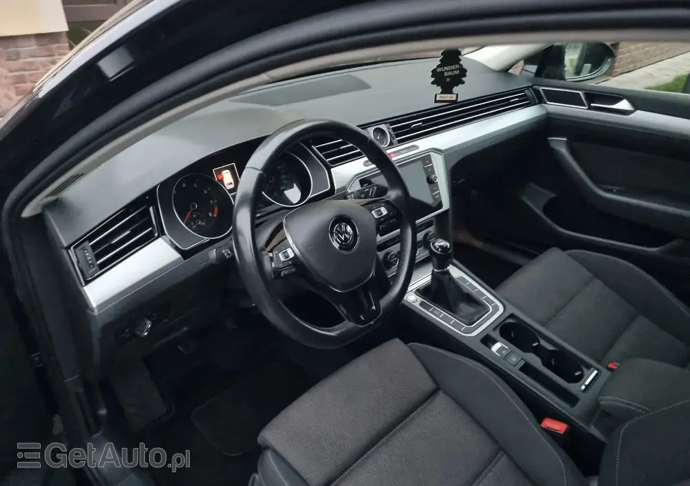 VOLKSWAGEN Passat Variant 1.5 TSI EVO Business