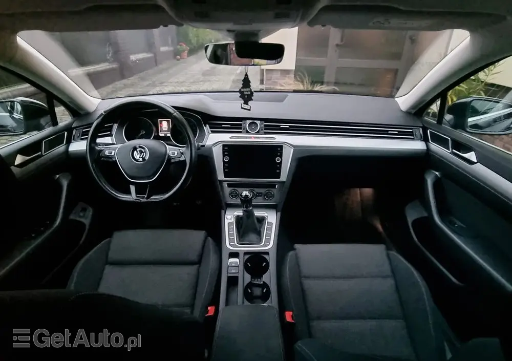 VOLKSWAGEN Passat Variant 1.5 TSI EVO Business