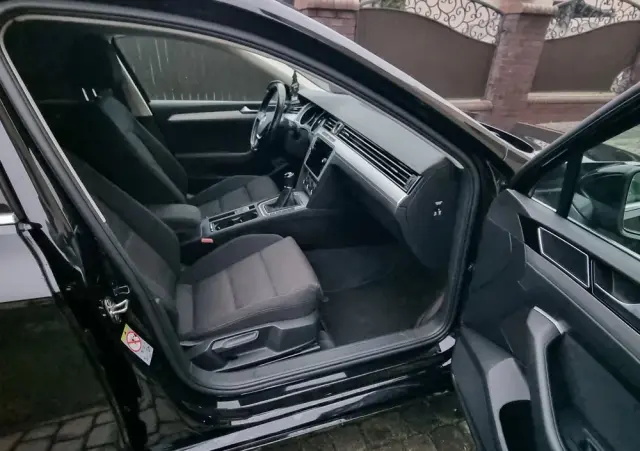 VOLKSWAGEN Passat Variant 1.5 TSI EVO Business