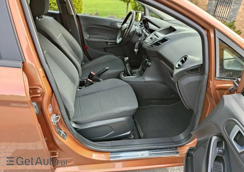 FORD Fiesta 1.0 EcoBoost S&S TITANIUM