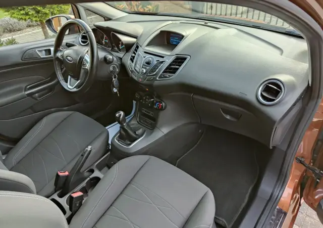 FORD Fiesta 1.0 EcoBoost S&S TITANIUM