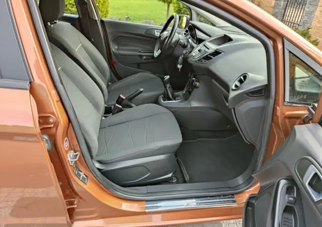 FORD Fiesta 1.0 EcoBoost S&S TITANIUM