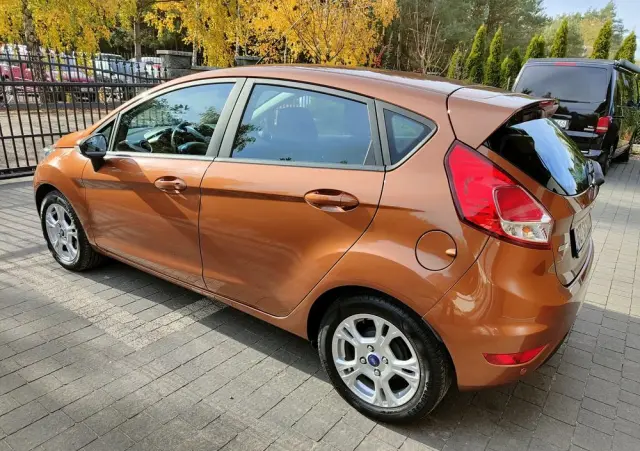 FORD Fiesta 1.0 EcoBoost S&S TITANIUM