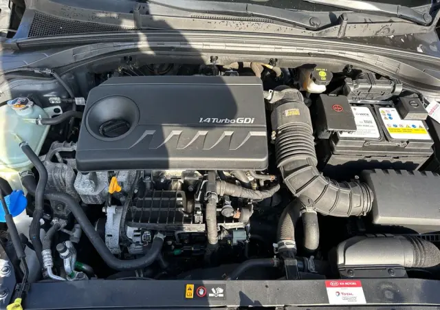 KIA Ceed 1.4 T-GDI OPF GT Line