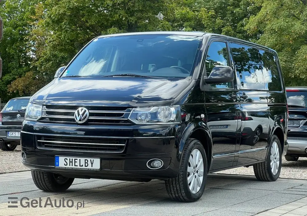 VOLKSWAGEN Multivan 