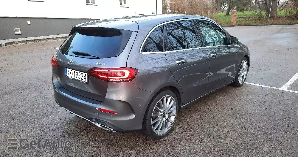 MERCEDES-BENZ Klasa B 200 d 4Matic 8G-DCT AMG Line