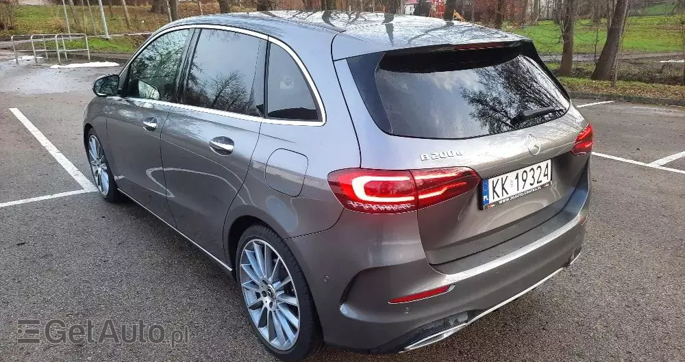 MERCEDES-BENZ Klasa B 200 d 4Matic 8G-DCT AMG Line