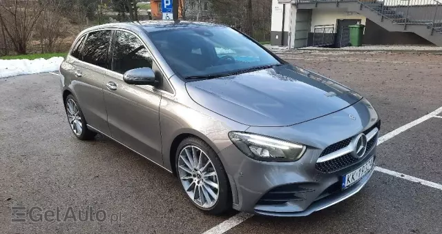 MERCEDES-BENZ Klasa B 200 d 4Matic 8G-DCT AMG Line