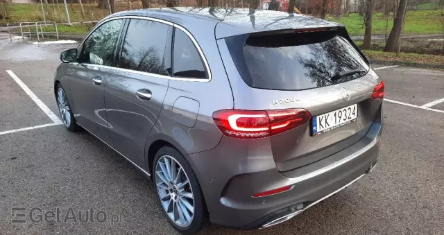 MERCEDES-BENZ Klasa B 200 d 4Matic 8G-DCT AMG Line