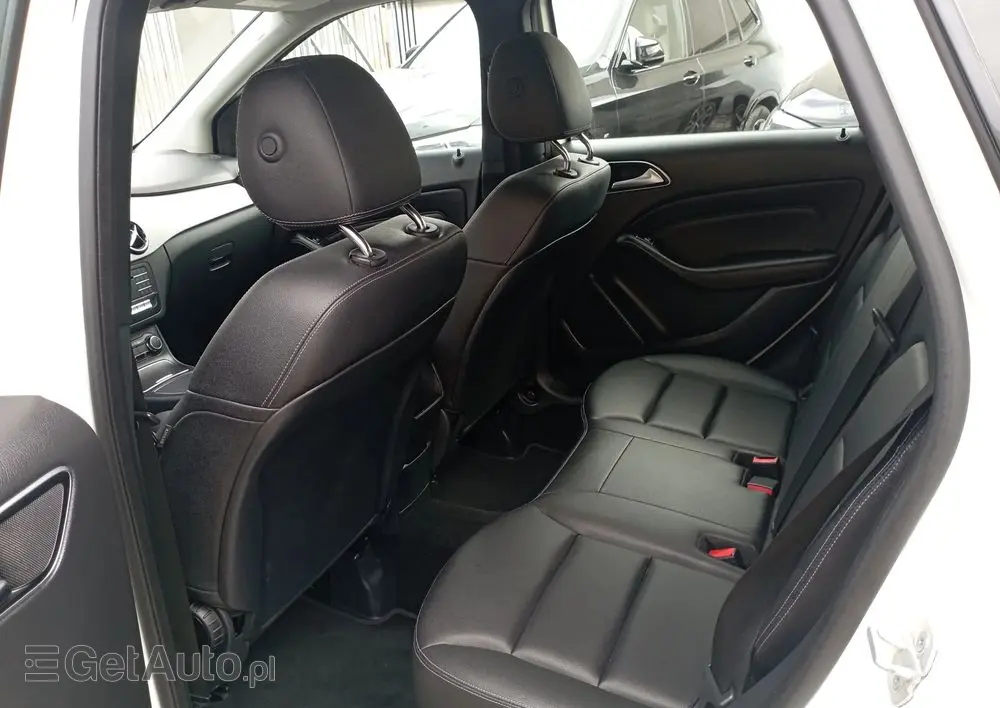 MERCEDES-BENZ Klasa B 180 (CDI) d 7G-DCT