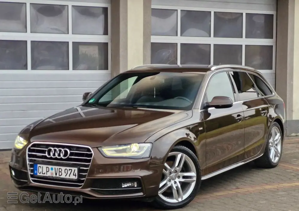 AUDI A4 Avant 2.0 TDI DPF quattro S line Sportpaket