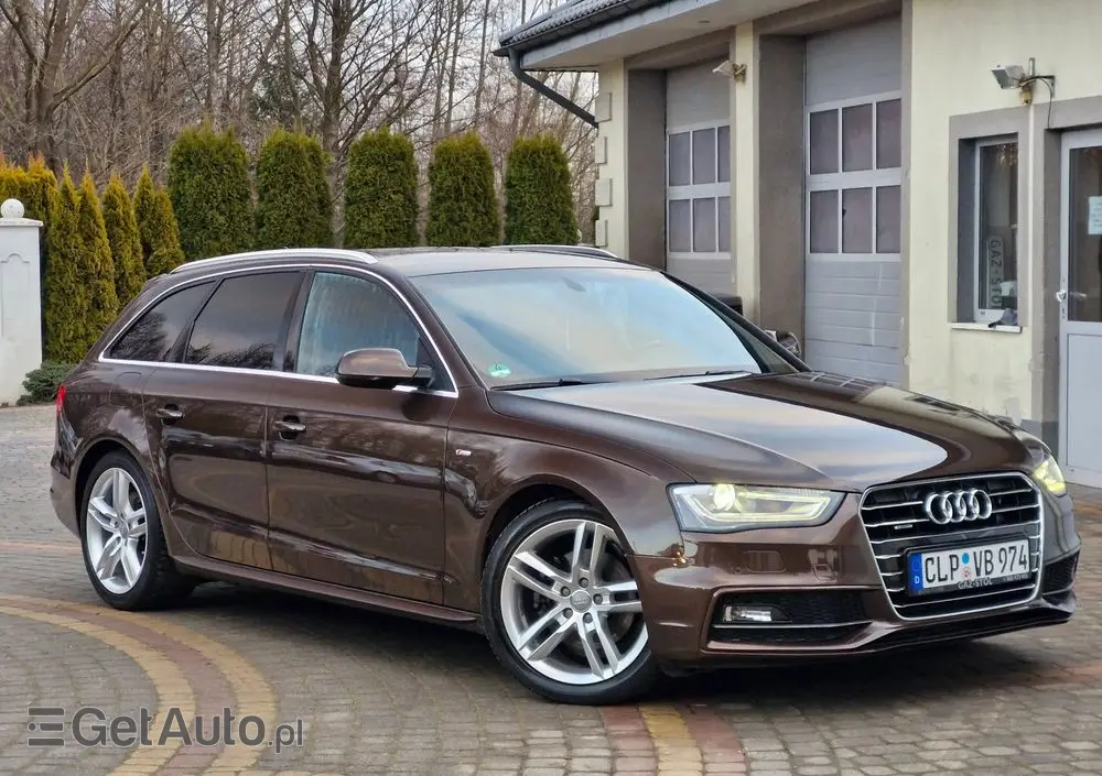 AUDI A4 Avant 2.0 TDI DPF quattro S line Sportpaket