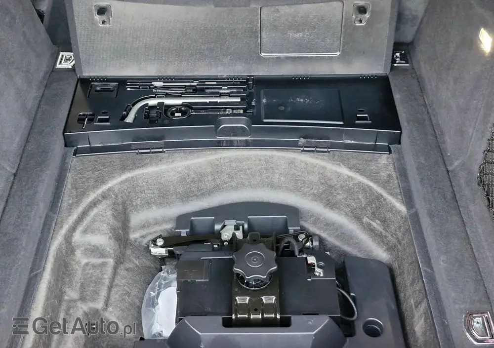 AUDI A4 Avant 2.0 TDI DPF quattro S line Sportpaket