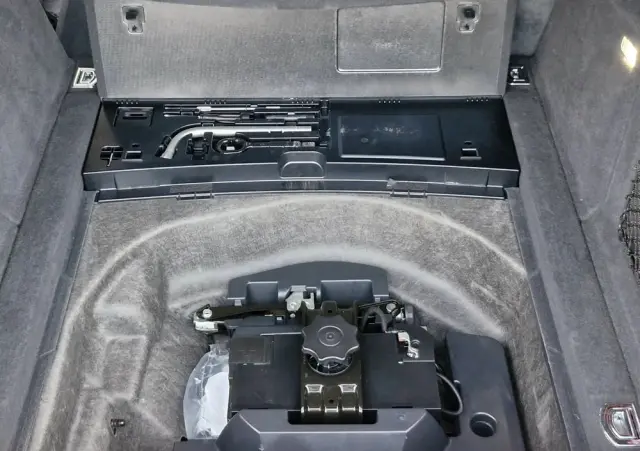 AUDI A4 Avant 2.0 TDI DPF quattro S line Sportpaket