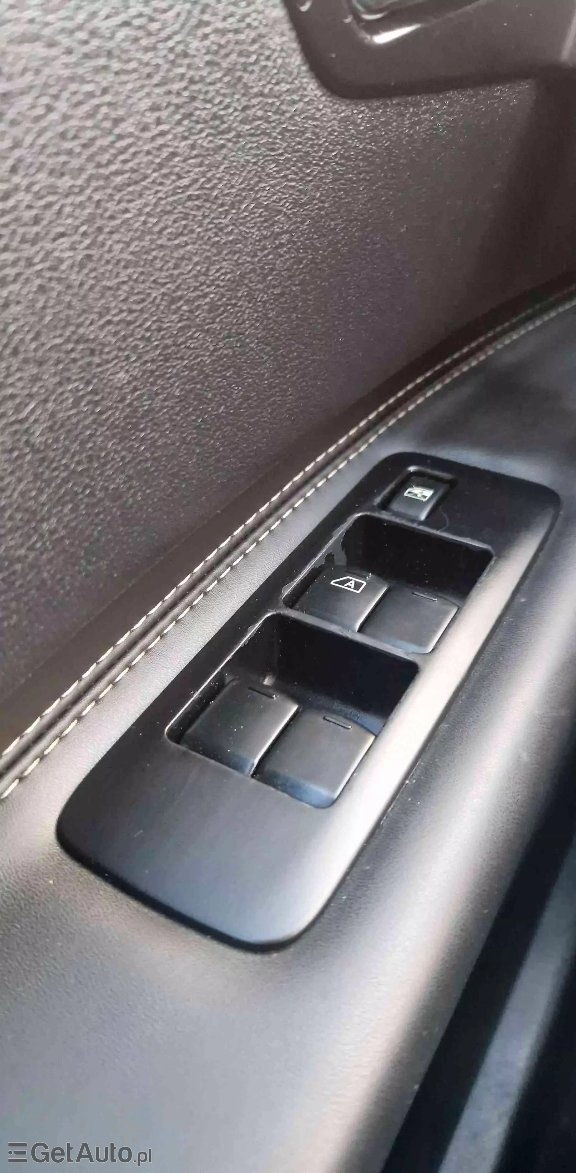 NISSAN Qashqai+2 2.0 4x4 Tekna Premium CVT