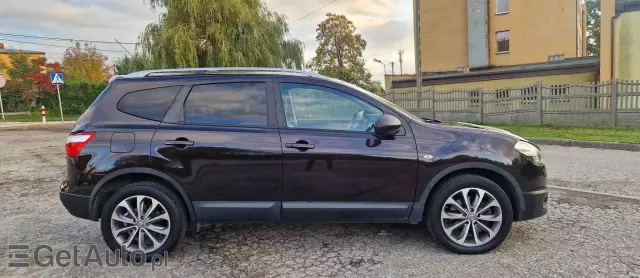 NISSAN Qashqai+2 2.0 4x4 Tekna Premium CVT