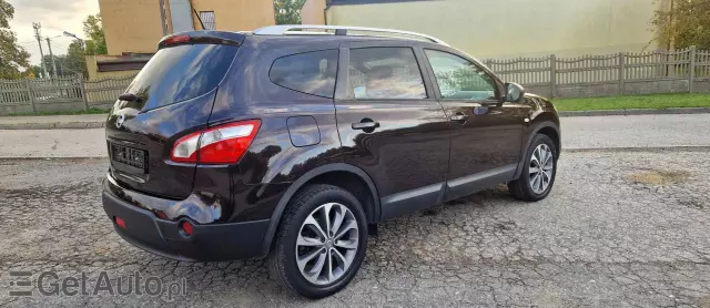 NISSAN Qashqai+2 2.0 4x4 Tekna Premium CVT