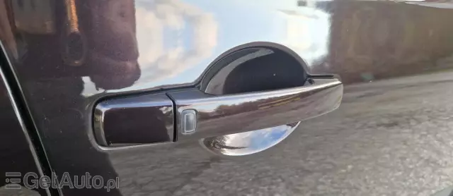 NISSAN Qashqai+2 2.0 4x4 Tekna Premium CVT