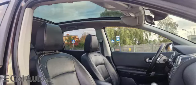 NISSAN Qashqai+2 2.0 4x4 Tekna Premium CVT