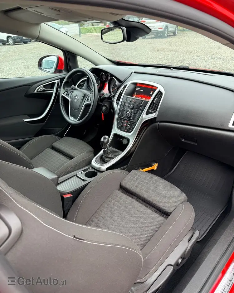 OPEL Astra 1.4 Turbo Innovation