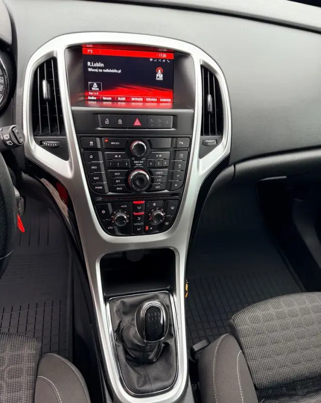 OPEL Astra 1.4 Turbo Innovation