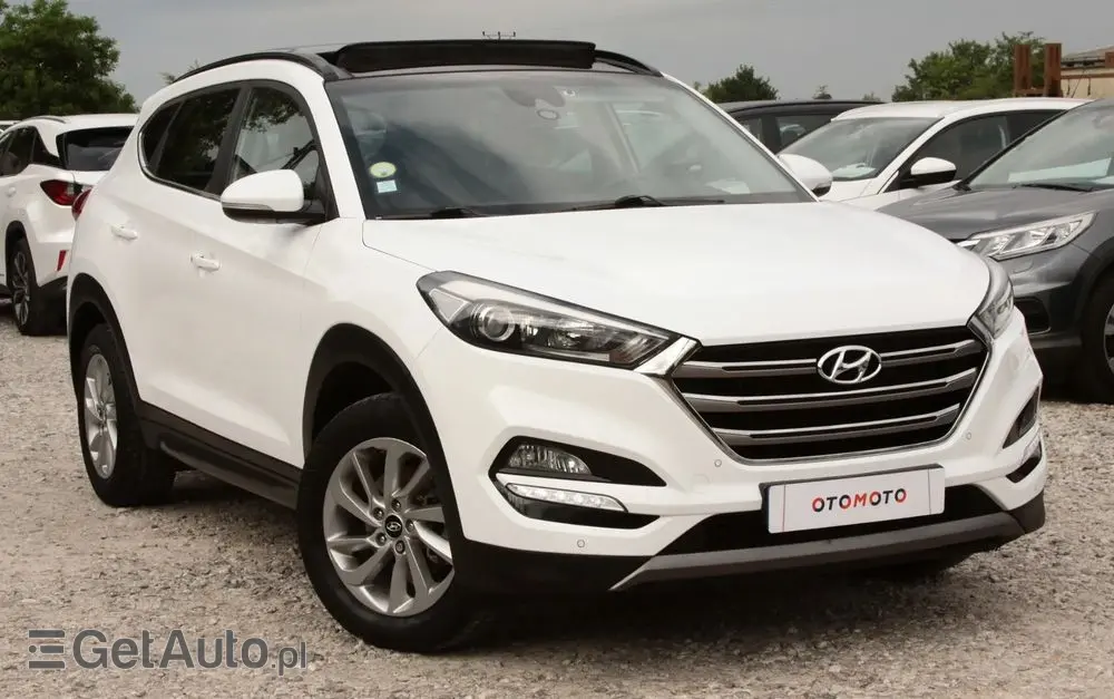 HYUNDAI Tucson Blue 1.7 CRDi 2WD Advantage