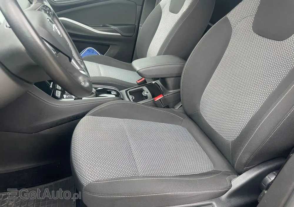 OPEL Grandland X 1.2 T GPF Design&Tech S&S