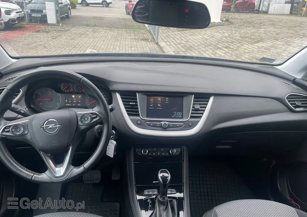 OPEL Grandland X 1.2 T GPF Design&Tech S&S