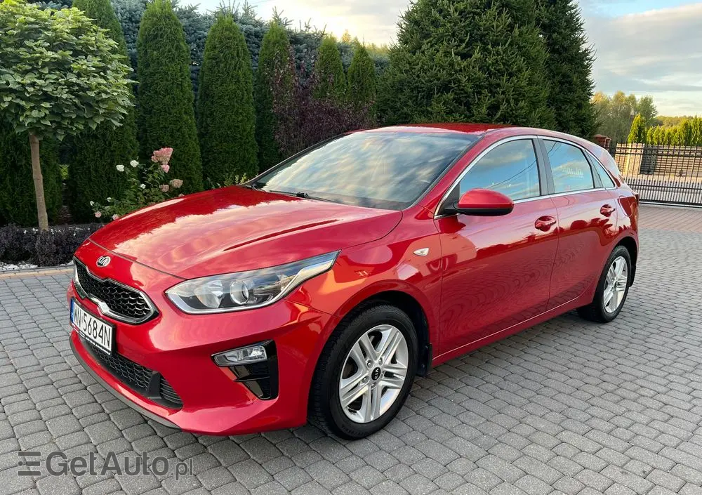 KIA Ceed 1.6 CRDi SCR M