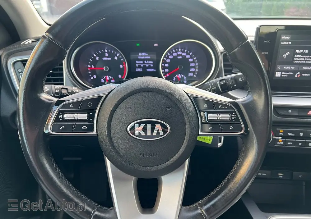 KIA Ceed 1.6 CRDi SCR M