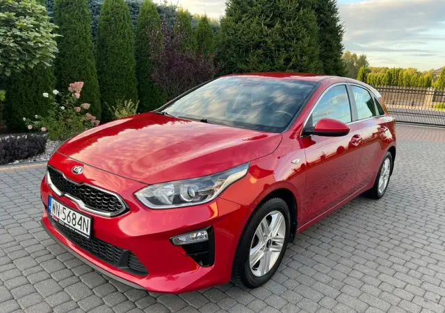 KIA Ceed 1.6 CRDi SCR M